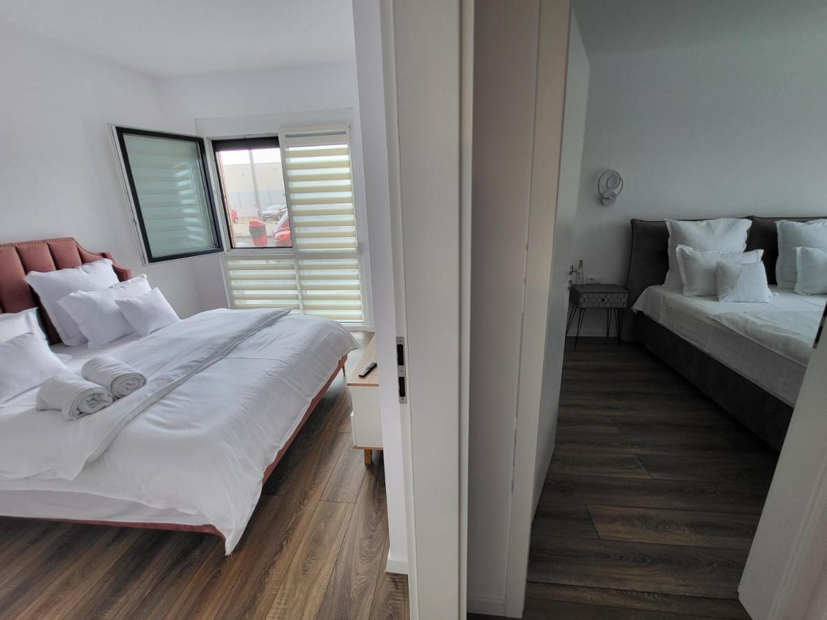 Sika Sunny Garden Apartment Арад Экстерьер фото